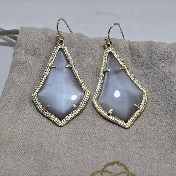 KENDRA SCOTT Alex‎ Earrings In Slate Grey Cat's Eye and Gold - Picture 1 of 4